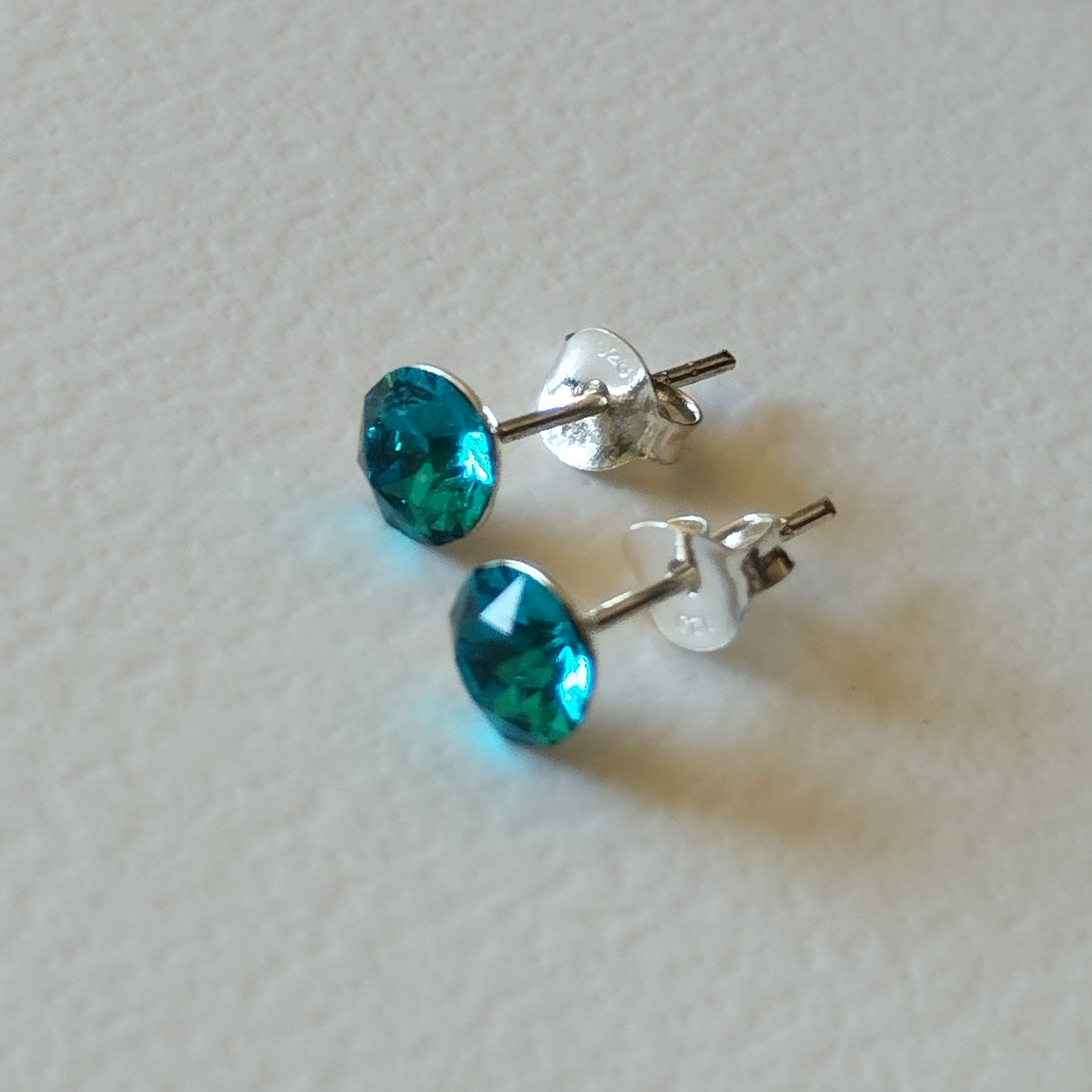 Обеци Swarovski Crystals на винт